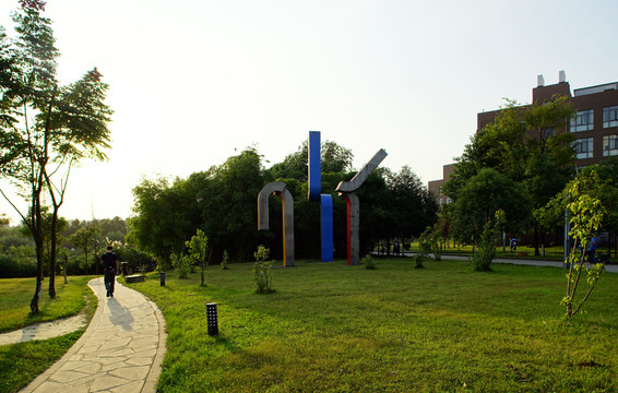 复旦大学